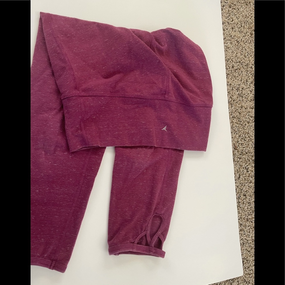 Womens old navy actice leggin 
size M